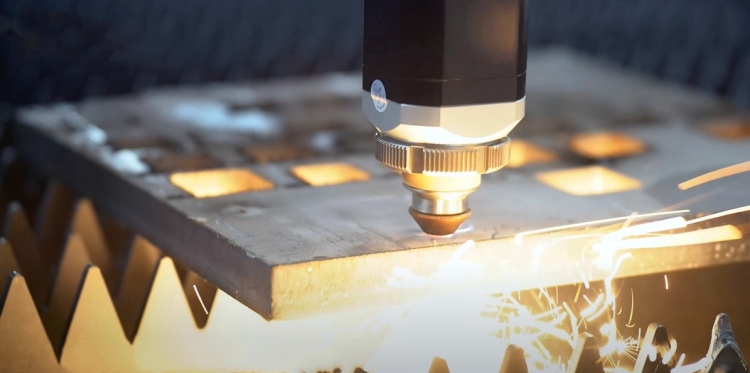 buy cnc laser cutting machine fiber laser cutting machine 3000w buy cnc laser cutting machine