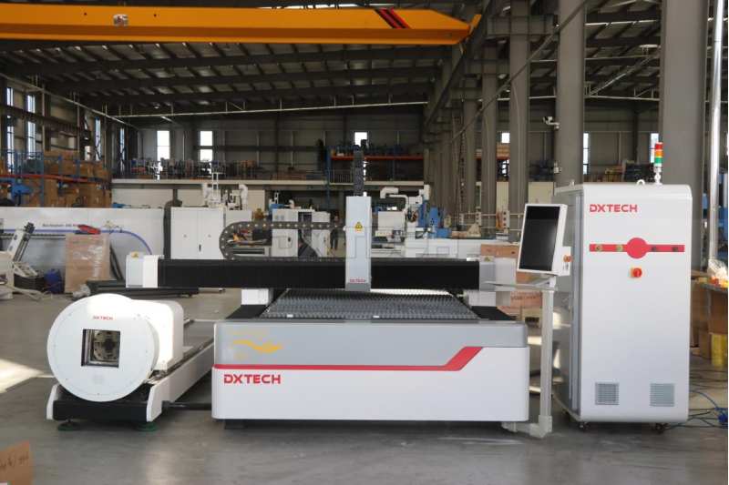 DXTECH 1530FPT stainless steel sheet and tube laser cutting machine in Saudi1