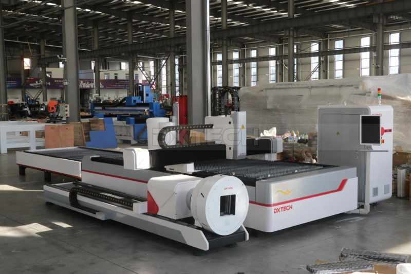 DXTECH 1530FPT stainless steel sheet and tube laser cutting machine in Saudi1